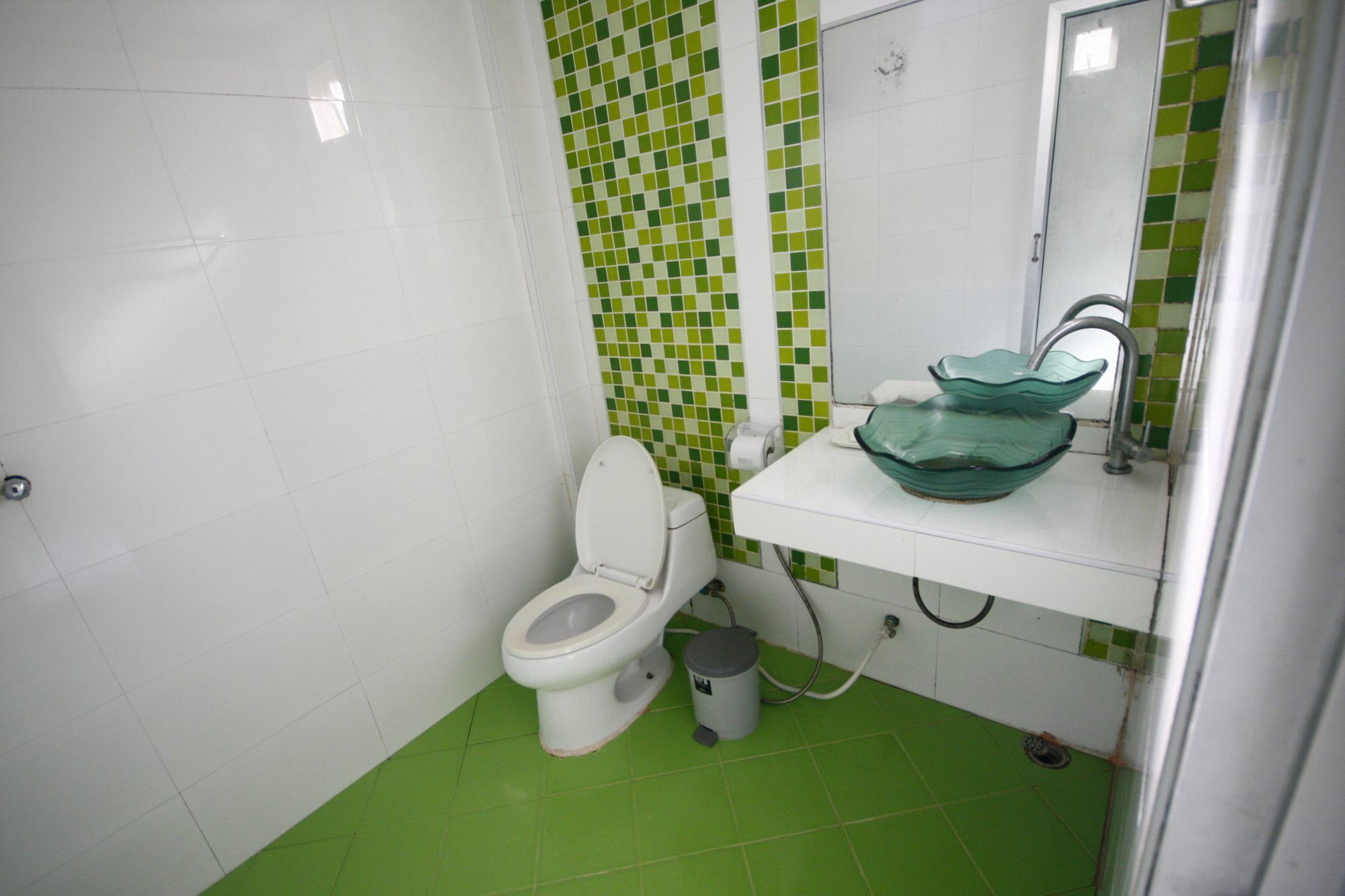 Tawaen Beach Resort 코란 외부 사진