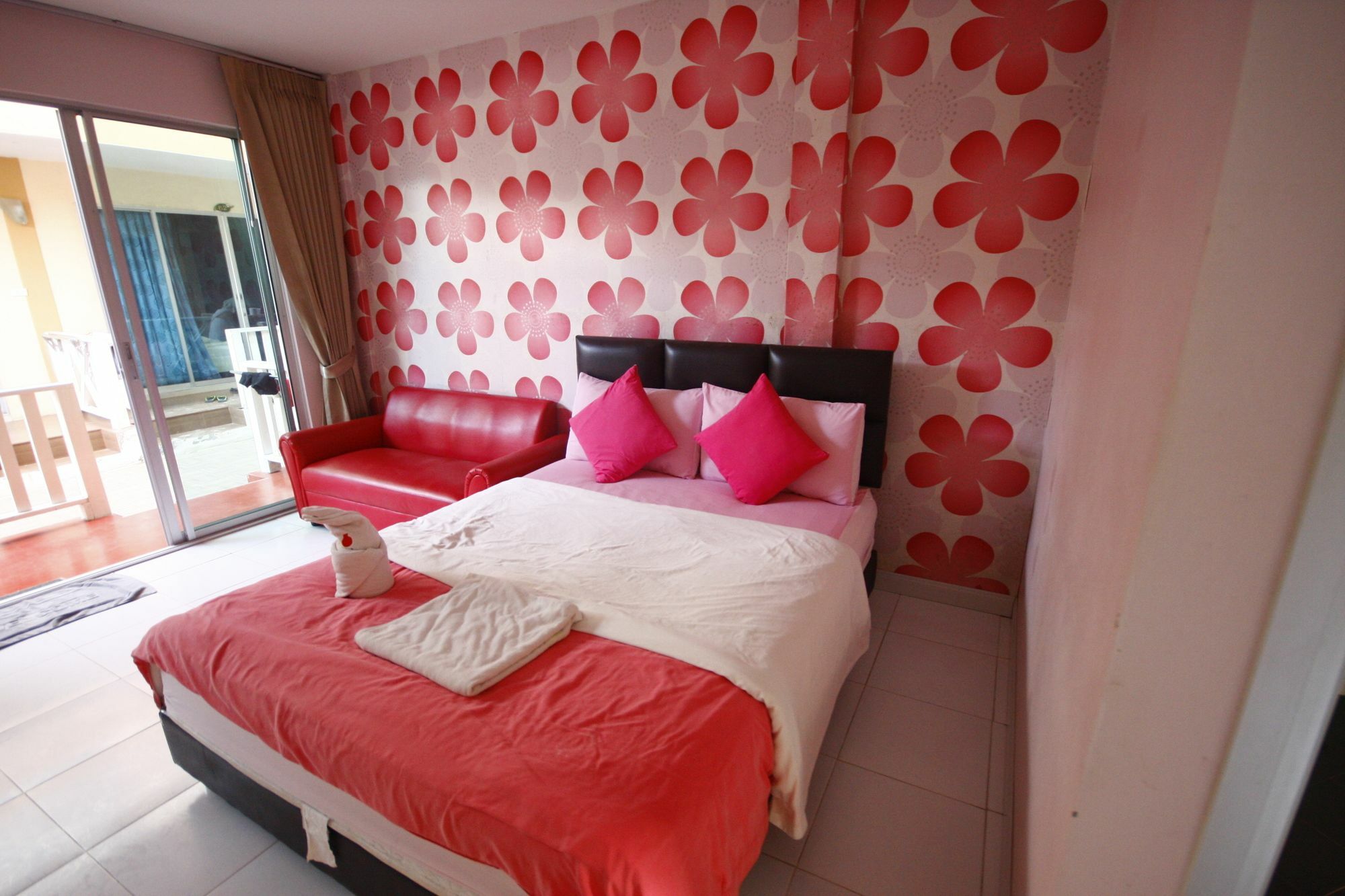 Tawaen Beach Resort 코란 외부 사진